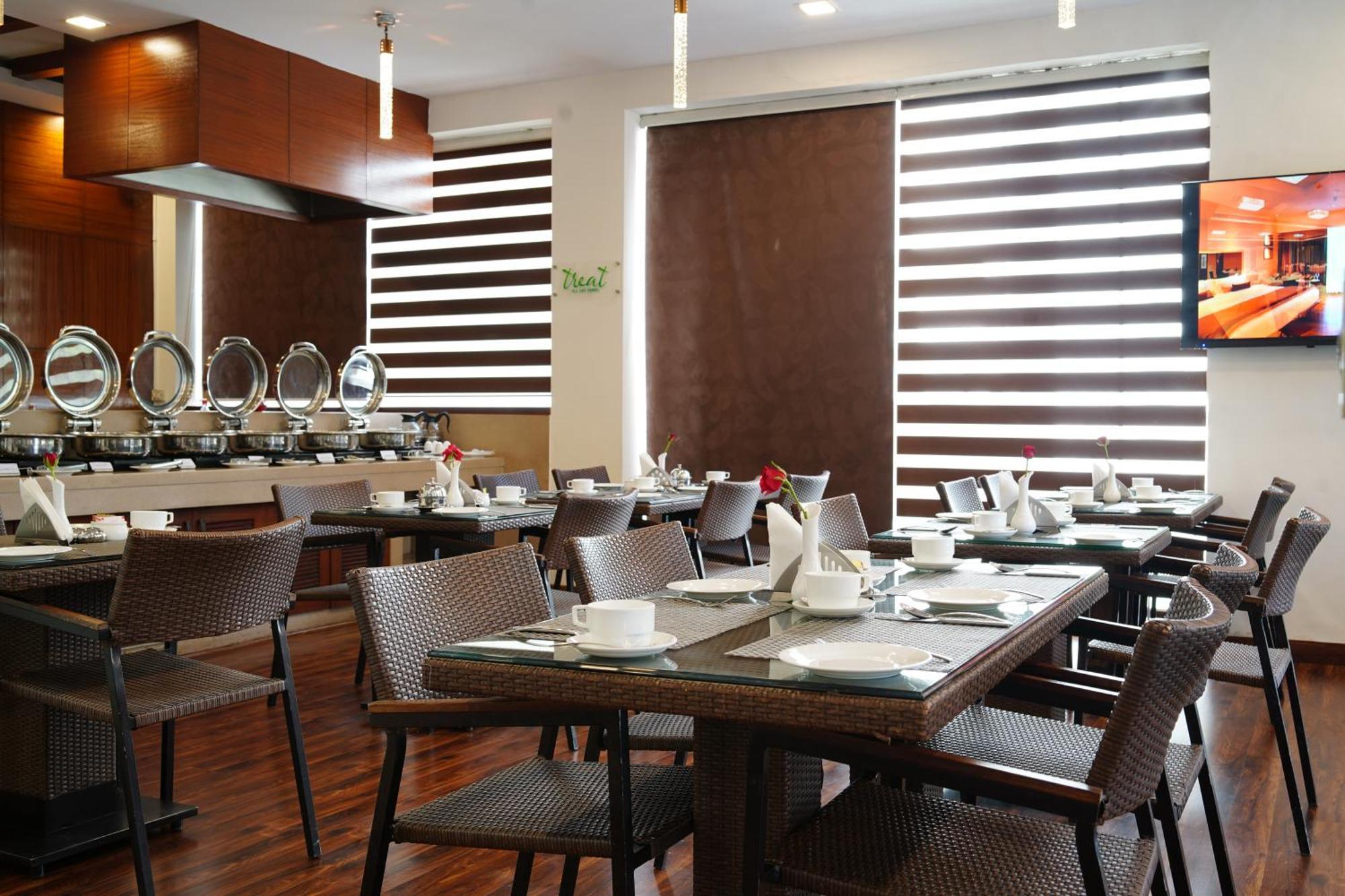 Zip By Spree Hotels Delhi Greater Kailash Νέο Δελχί Εξωτερικό φωτογραφία